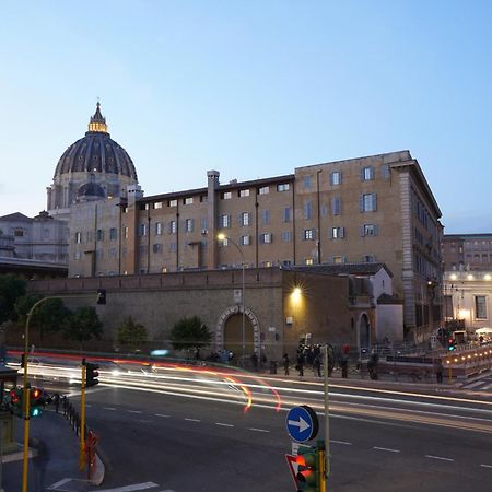 Lux Vatican Suite In Front Of Saint Peter! Rome Exterior photo
